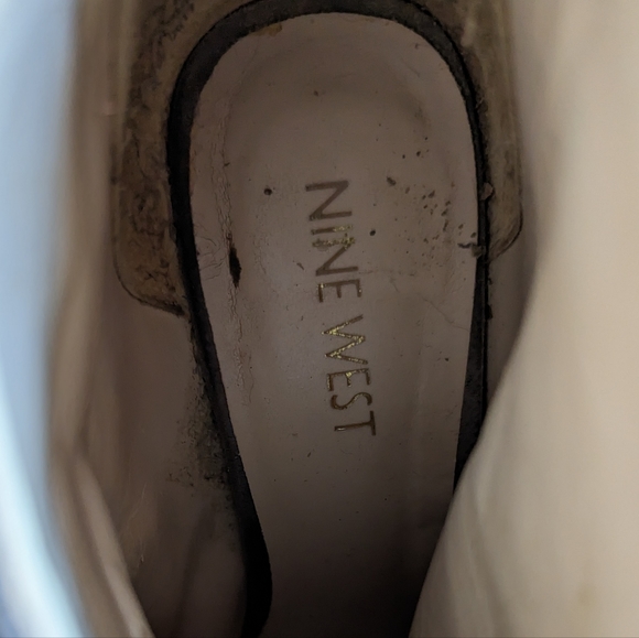 Shoes - Picture 6 of 8